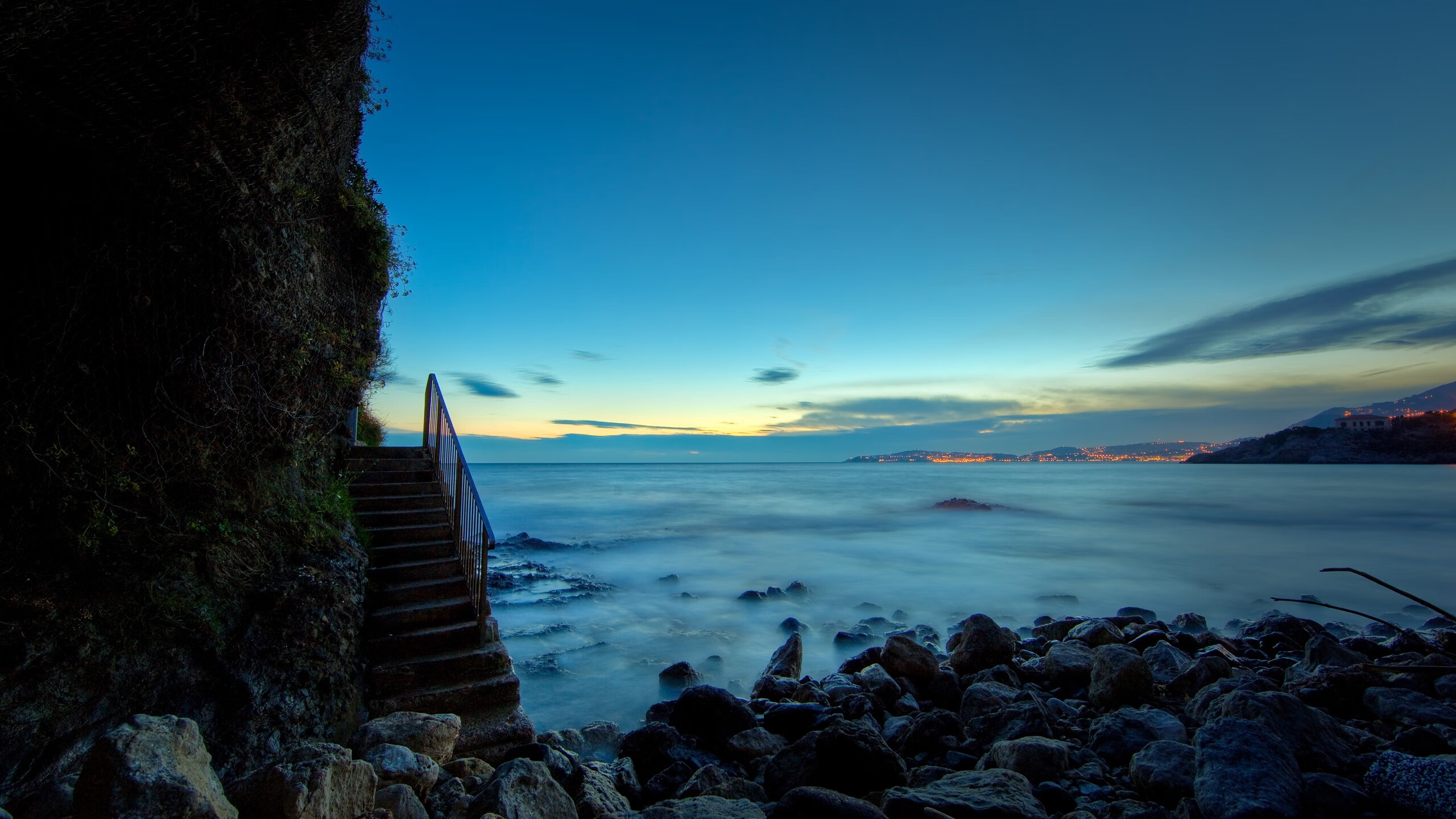 AYX SPORTS-荷兰球队以不败纪录荣登榜首，实力无人能敌，荷兰球队有谁