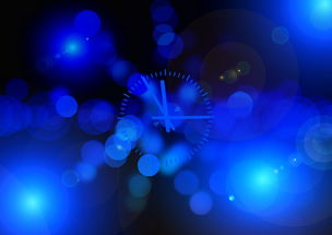 爱游戏官方-英超球队融合AI心率追踪模型动态调整球员出场时间，英超新人