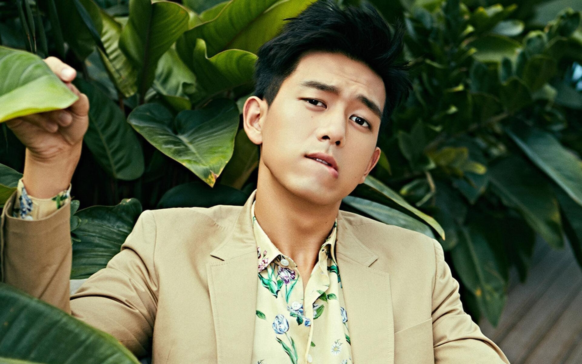 英超球队融合AI心率追踪模型动态调整球员出场时间,英超新人