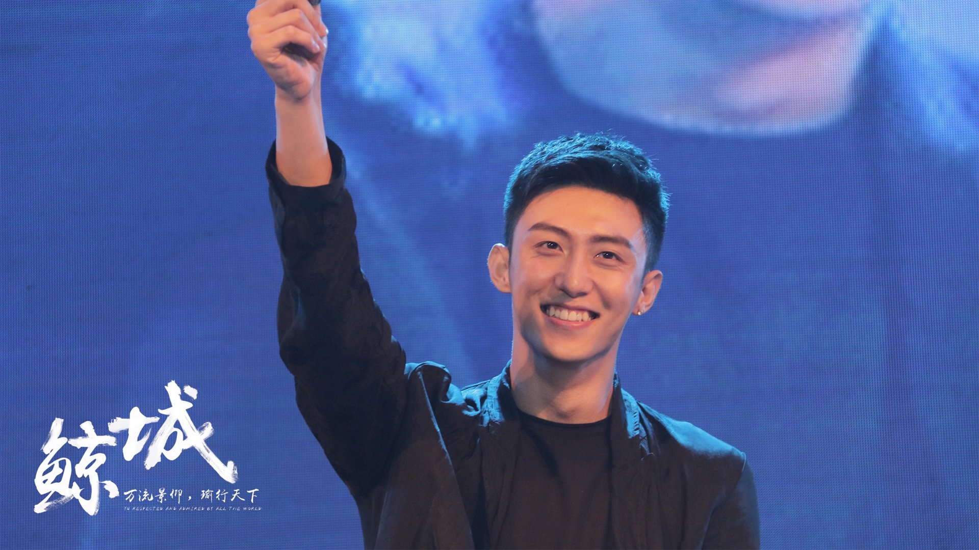 青年队战术演练专注于场上转换速度与防守位置纪律,青年集训队