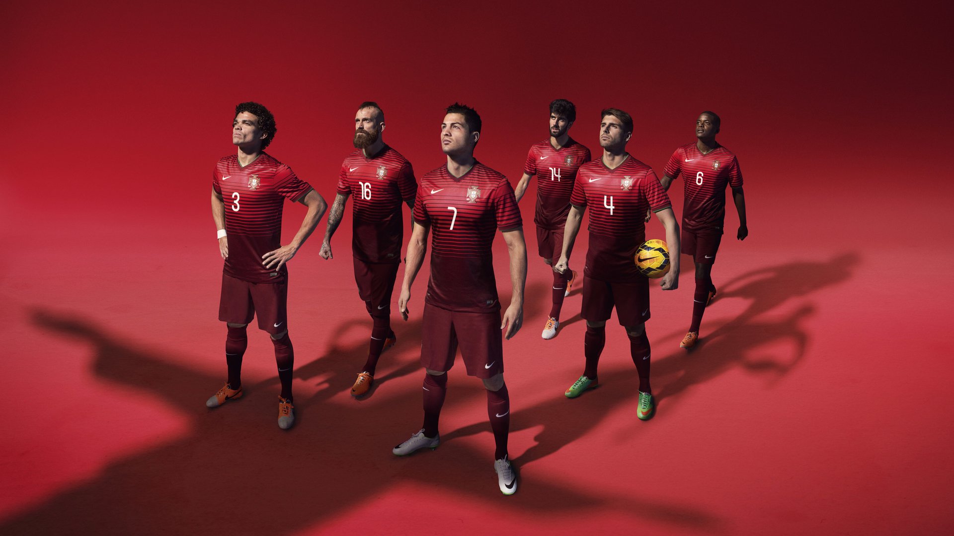 “高原疾驰：雪山巅峰的生命冲刺”，高原雪山最经典徒步路线